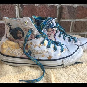 Converse Wonder Woman high-tops sz 7